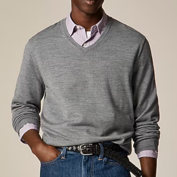J. Crew 100% Merino Wool Vneck Long Sleeve Sweater, L. - Picture 2 of 4
